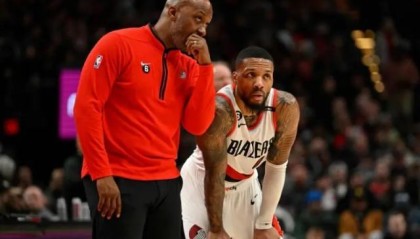 澳门金沙娱乐-多支东部球队尝试追求利拉德 表哥仍只愿加盟热火